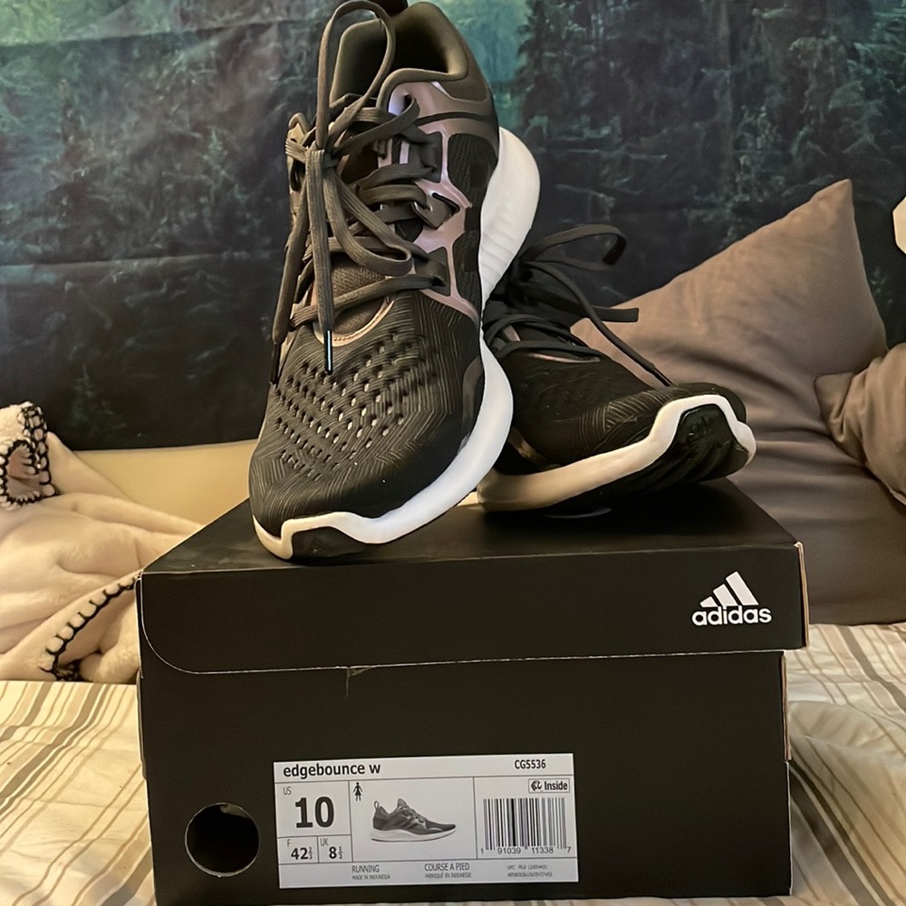 Black Adidas Size 10 Sneakers